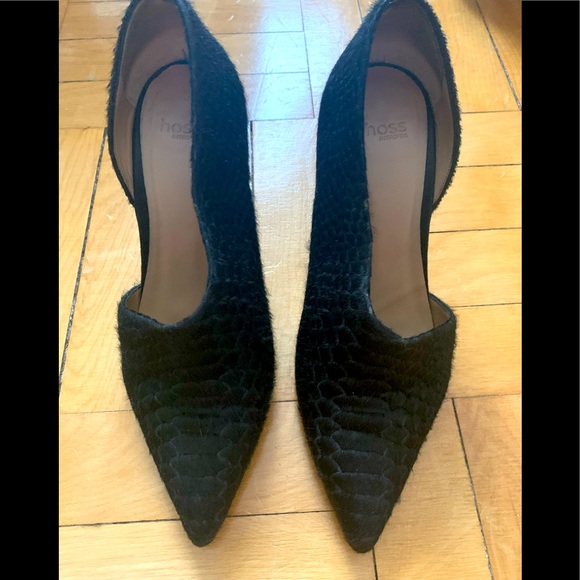 Hoss Intropia Spain Black Suede Pumps Holt Renfrew - Picture 2 of 5
